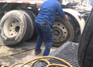 Semi Truck Roadside Service